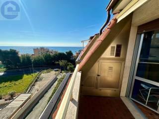 Bilocale via Aurelia 48, Riva Ligure — foto 7 di 15