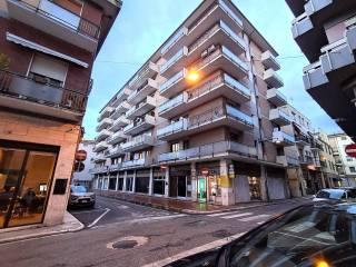 Appartamento via Spinozzi, Centro, San Benedetto del Tronto — foto 10 di 20