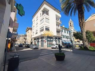 Quadrilocale via natale capriotti 15, Centro, Grottammare — foto 6 di 15