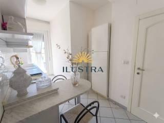 Quadrilocale via natale capriotti 15, Centro, Grottammare — foto 2 di 15