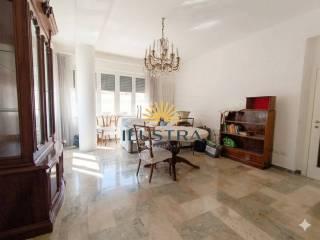 Quadrilocale via natale capriotti 15, Centro, Grottammare — foto 9 di 15