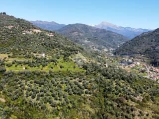 Rustico via Monsignor Bartolomeo Tornatore 58, Dolceacqua — foto 4 di 17