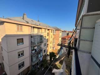Trilocale via Cirano Bellotto, Valleggia, Quiliano — foto 3 di 14