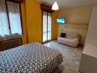 Stanza doppia via Emilia Ospizio 7, Reggio Emilia — foto 3 di 4