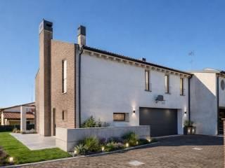 Villa bifamiliare via Boiago 11, Centro, Quinto di Treviso
