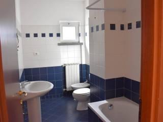 Bilocale piazza Unità d'Italia, Centro, Pontremoli — foto 12 di 34