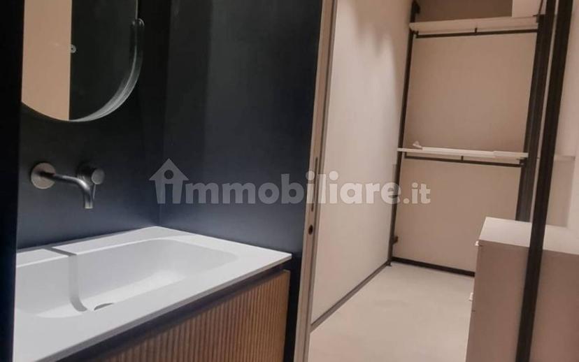 Loft via Cardinale Pietro Maffi, Centro Storico, Pavia — foto 3 di 24