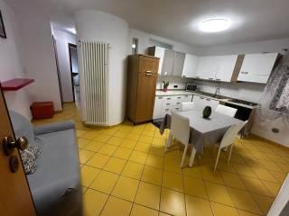 Trilocale viale Italia  139, Centro, San Cataldo — foto 13 di 14