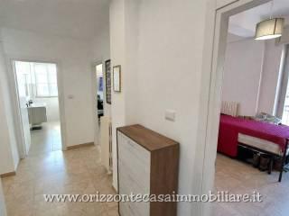 Appartamento ottimo stato, quarto piano, Ascoli Piceno — foto 33 di 38