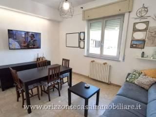 Appartamento ottimo stato, quarto piano, Ascoli Piceno — foto 19 di 38