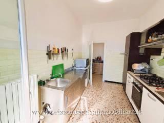 Appartamento ottimo stato, quarto piano, Ascoli Piceno — foto 26 di 38