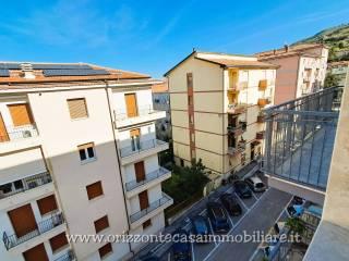 Appartamento ottimo stato, quarto piano, Ascoli Piceno — foto 36 di 38