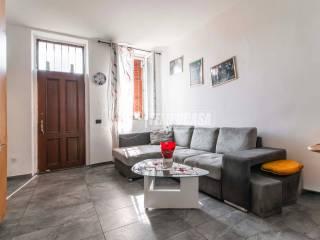 Bilocale via roncoroni 40, Centro, Lurate Caccivio — foto 9 di 18