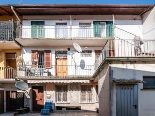 Bilocale via roncoroni 40, Centro, Lurate Caccivio — foto 2 di 18