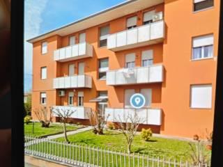 Quadrilocale via Giacomo Matteotti 86, Sant'Agostino, Terre del Reno
