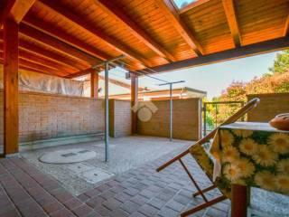Villa a schiera via Aldo Moro, Centro, Poggio Renatico — foto 2 di 39