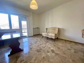 Appartamento via Giosuè Carducci 1, Mestre, Venezia — foto 6 di 28