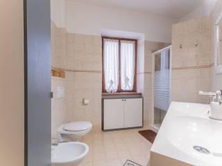 Bilocale via Sant'Antonio 28, Centro, Sumirago — foto 5 di 28