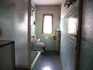 Villa bifamiliare via Monfalcone 5, Origgio — foto 8 di 46