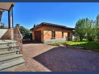 Villa unifamiliare via Napoli, Centro, Azzate — foto 17 di 41