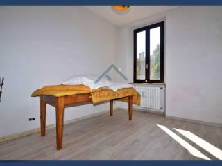 Villa unifamiliare via Napoli, Centro, Azzate — foto 5 di 41
