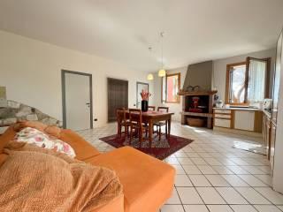 Casale via Ca' Mariani, Vo' — foto 12 di 58