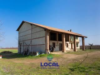 Rustico via Roero 131, Ronchi, Cuneo — foto 20 di 23