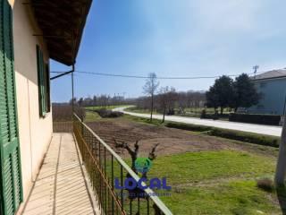 Rustico via Roero 131, Ronchi, Cuneo — foto 12 di 23