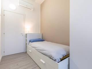 Stanza singola via Arrigo Boito 12, Monza — foto 3 di 14