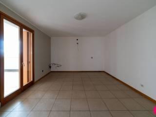 Appartamento via Dante Alighieri, Centro, Brugnera — foto 7 di 30