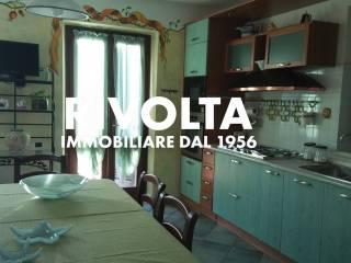 Villa unifamiliare, buono stato, 360 m², Casano Dogana Isola, Luni