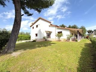 Villa unifamiliare Strada del Salice Nuovo, Salice Nuovo, Foggia — foto 22 di 48