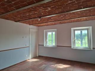 Casale Località Piazzolo, San Salvatore Monferrato — foto 11 di 72