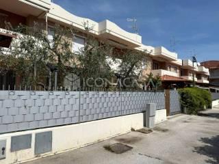 Villa bifamiliare via Taranto, Lido Campomarino, Campomarino