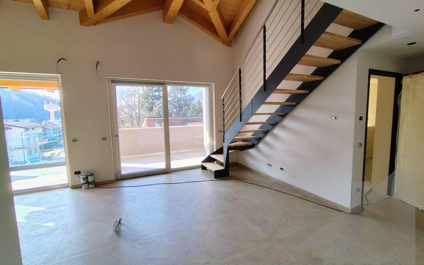 Attico corso Rolandi 31, Centro, Quarona