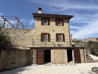 Terratetto unifamiliare via Isola di Valfornace, Valfornace — foto 12 di 32