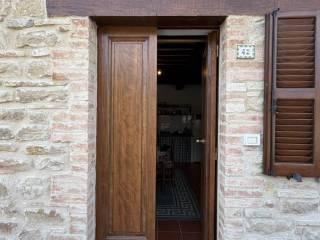 Terratetto unifamiliare via Isola di Valfornace, Valfornace — foto 31 di 32
