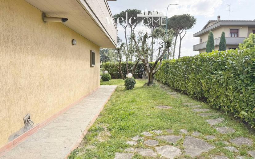 Villa a schiera via Tommaso Campanella, Centro, Campi Bisenzio — foto 26 di 39
