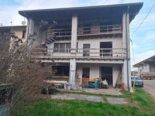 Cascina via San Rocco, Romano di Lombardia — foto 21 di 28