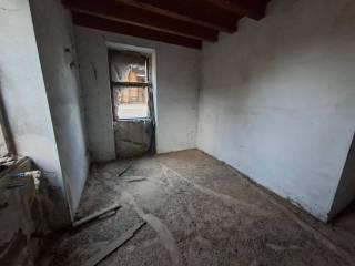 Cascina via San Rocco, Romano di Lombardia — foto 2 di 28