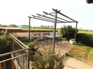 Trilocale piazzale Trattati di Roma 7, Mozzate — foto 4 di 19