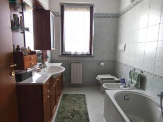 Trilocale piazzale Trattati di Roma 7, Mozzate — foto 2 di 19