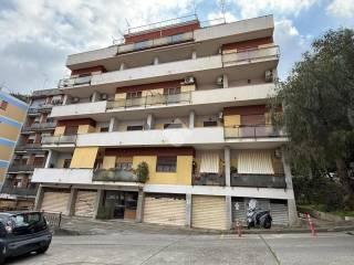 Quadrilocale via Reggio Campi II Tronco 109, Trabocchetto - Spirito Santo, Reggio Calabria — foto 15 di 39