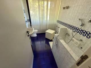 Villa unifamiliare via Giosuè Carducci 20A, Verano Brianza — foto 34 di 197