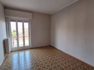 Trilocale via Duca d'Aosta 2, Centro, Tronzano Vercellese — foto 14 di 32