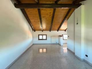 Casale via Bianzè 11, Centro, Livorno Ferraris — foto 3 di 22