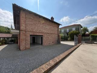 Villa unifamiliare frazione Sant'Anna, Montiglio Monferrato — foto 3 di 26
