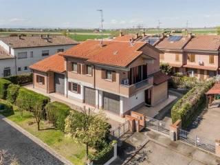Terratetto unifamiliare via Giuseppe Verdi, 24, Centro, Bomporto — foto 26 di 53