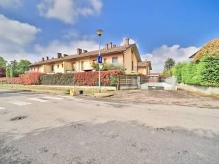 Quadrilocale via Resegone 9, Centro, Lomagna — foto 9 di 37