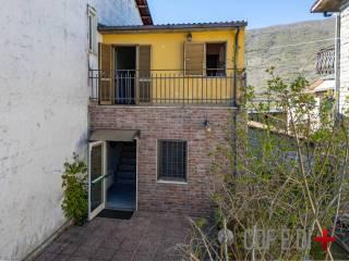Villa bifamiliare via delle Casette, Torano, Borgorose — foto 2 di 36